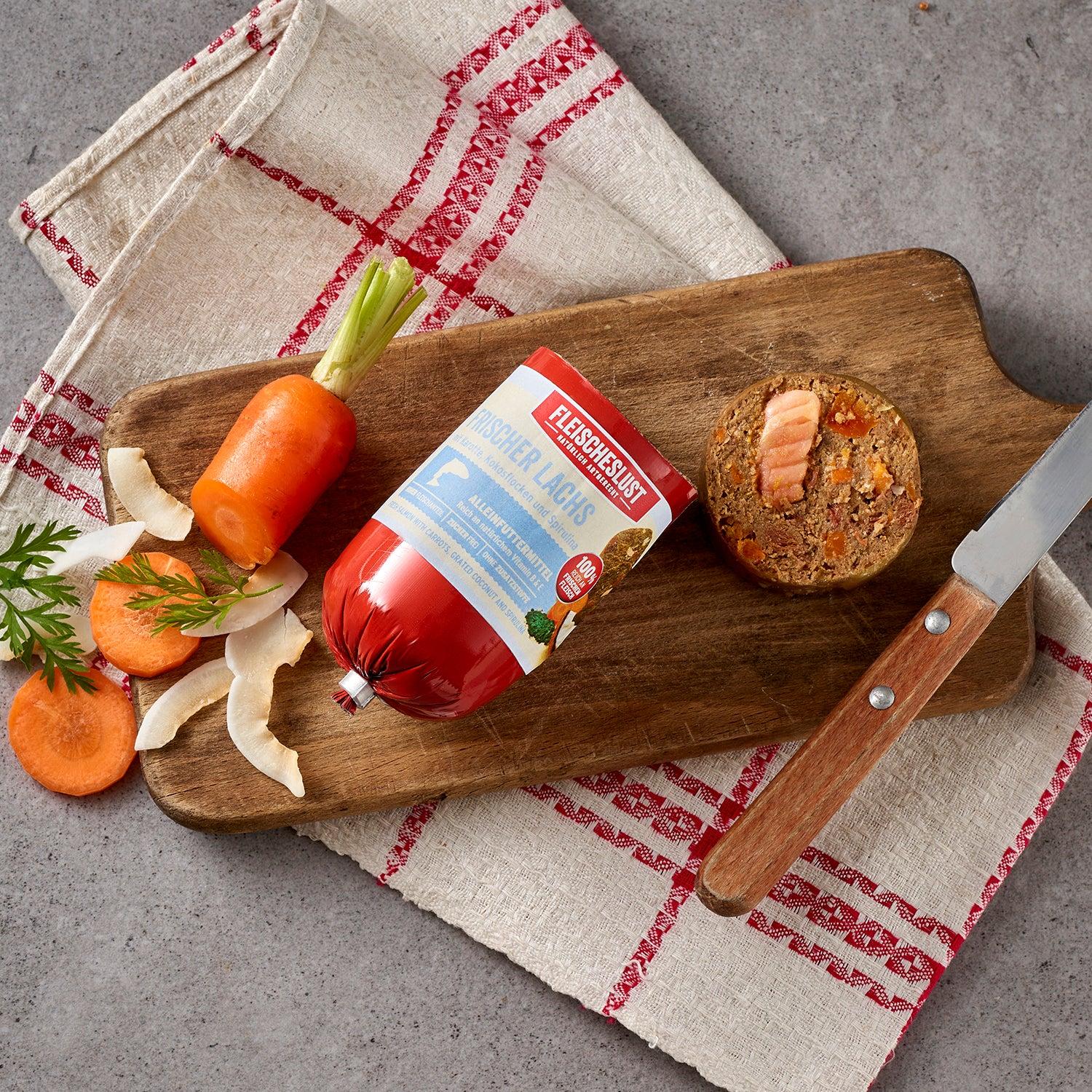 Fleischeslust Frischer Lachs mit Karotte, Kokosflocken und Spirulina 200 g